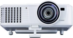 Lamp Installation Tips from Canon Projector Experts